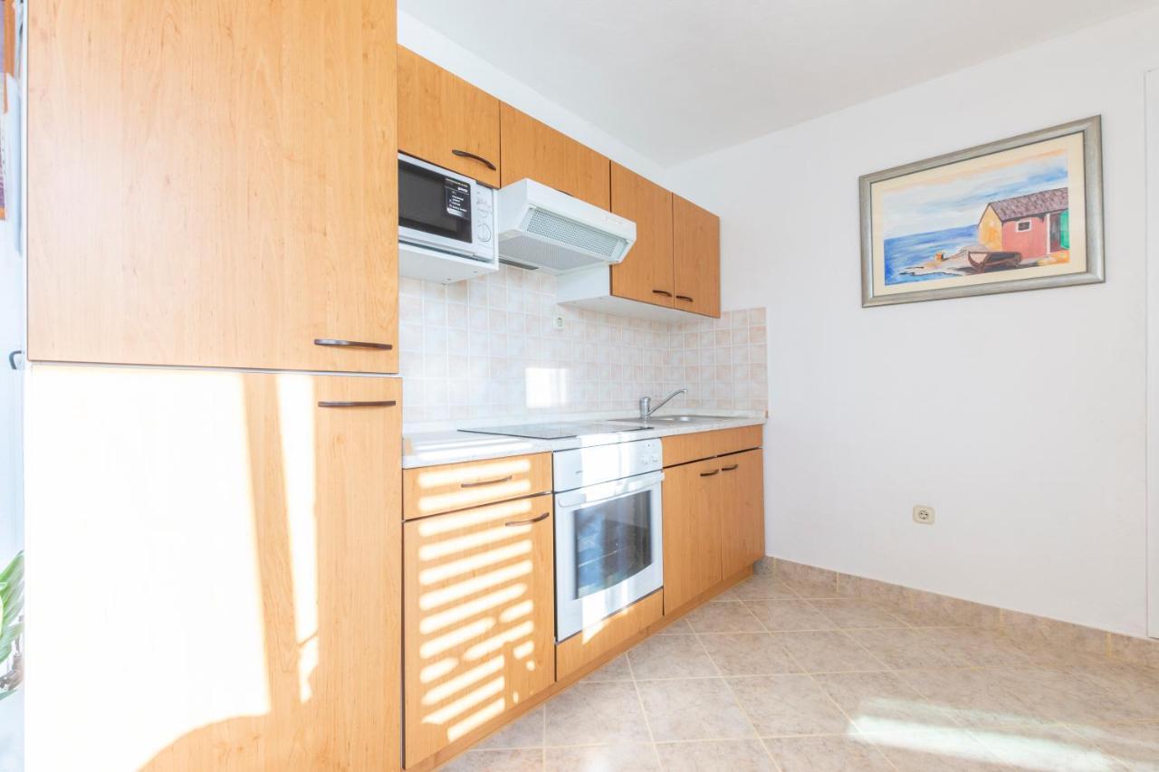Villa Spark With Heated Pool In Rogoznica Zečevo מראה חיצוני תמונה